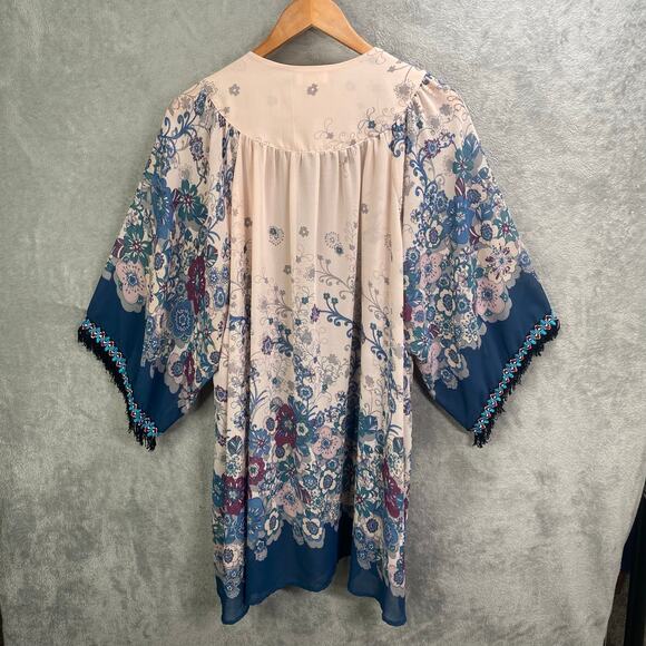 Umgee‎ Kimono Size M/L Floral Fringe Indie Boho Chic Fairy Grunge Festival - Picture 2 of 13